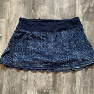 Lululemon Rare Sashiko Pace Setter 8